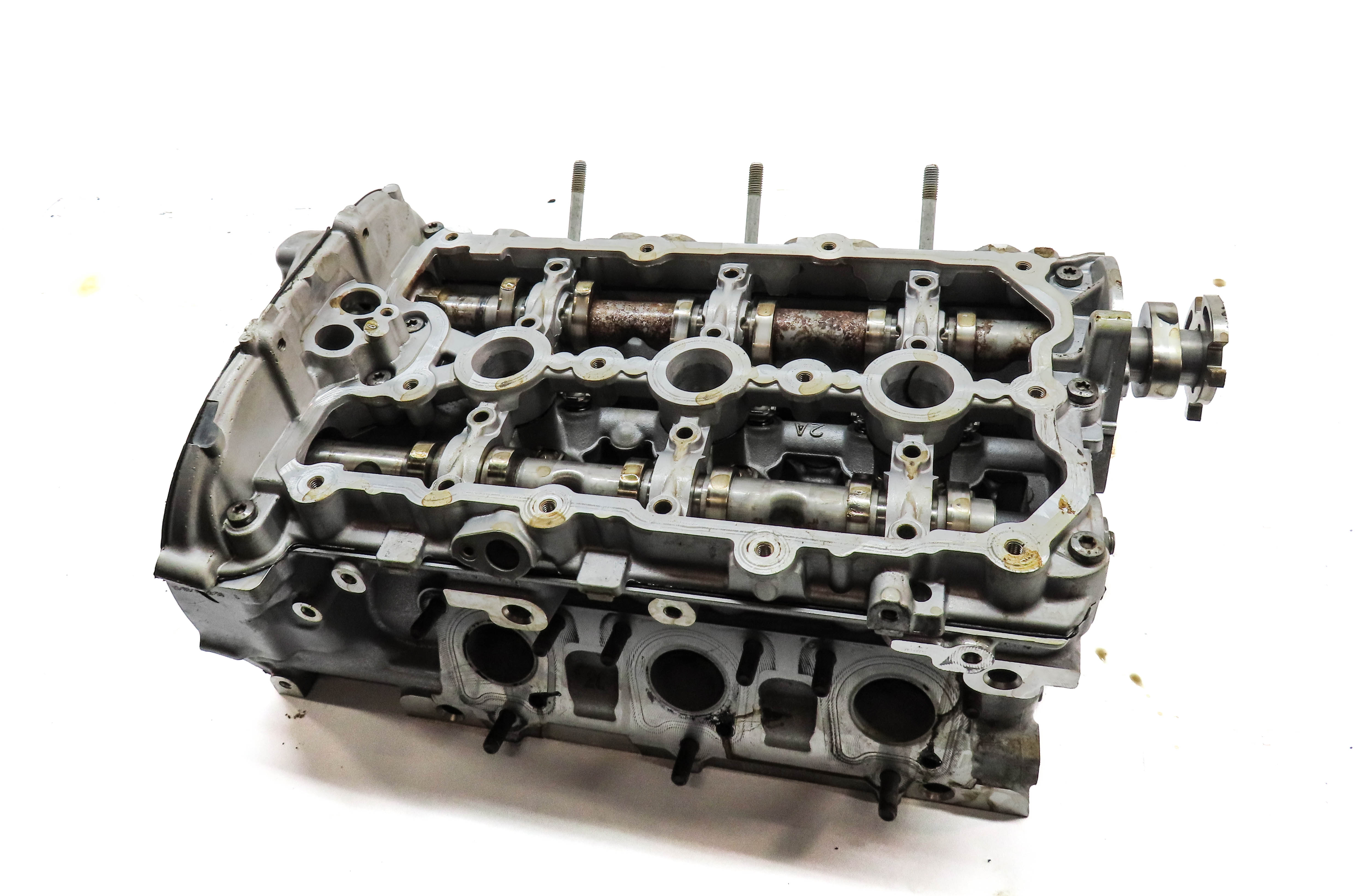 11-18 PORSCHE CAYENNE PANAMERA (958 970) 3.0L HYBRID ENGINE RIGHT CYLINDER HEAD — exact item pictured